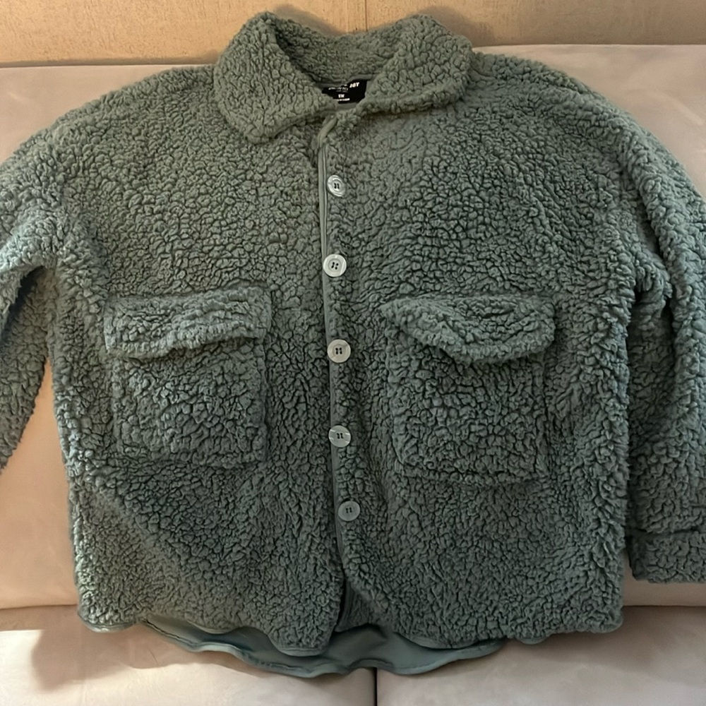 Women’s sweater